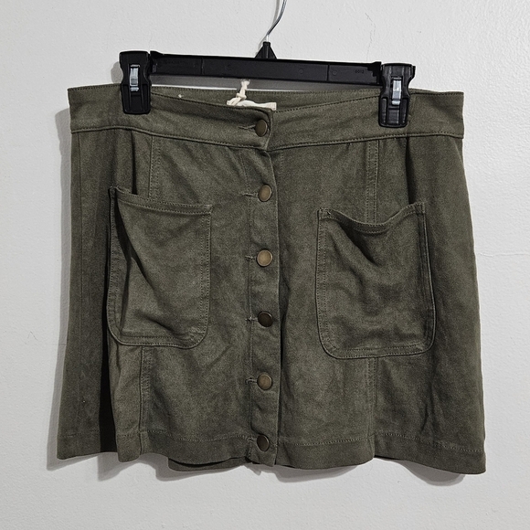 Altar'd State Dresses & Skirts - Altar'd State Green Faux Suede Mini Skirt. Size M